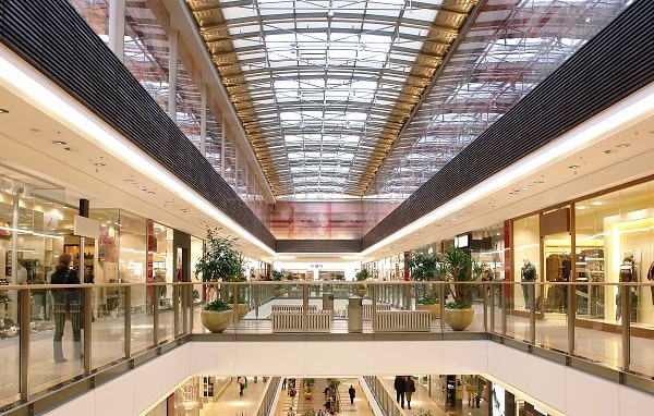 Gurnee Mills: Shopper's Paradise & Beyond